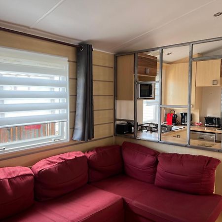 Mobilhome 4 Ca61 Vias Exterior photo